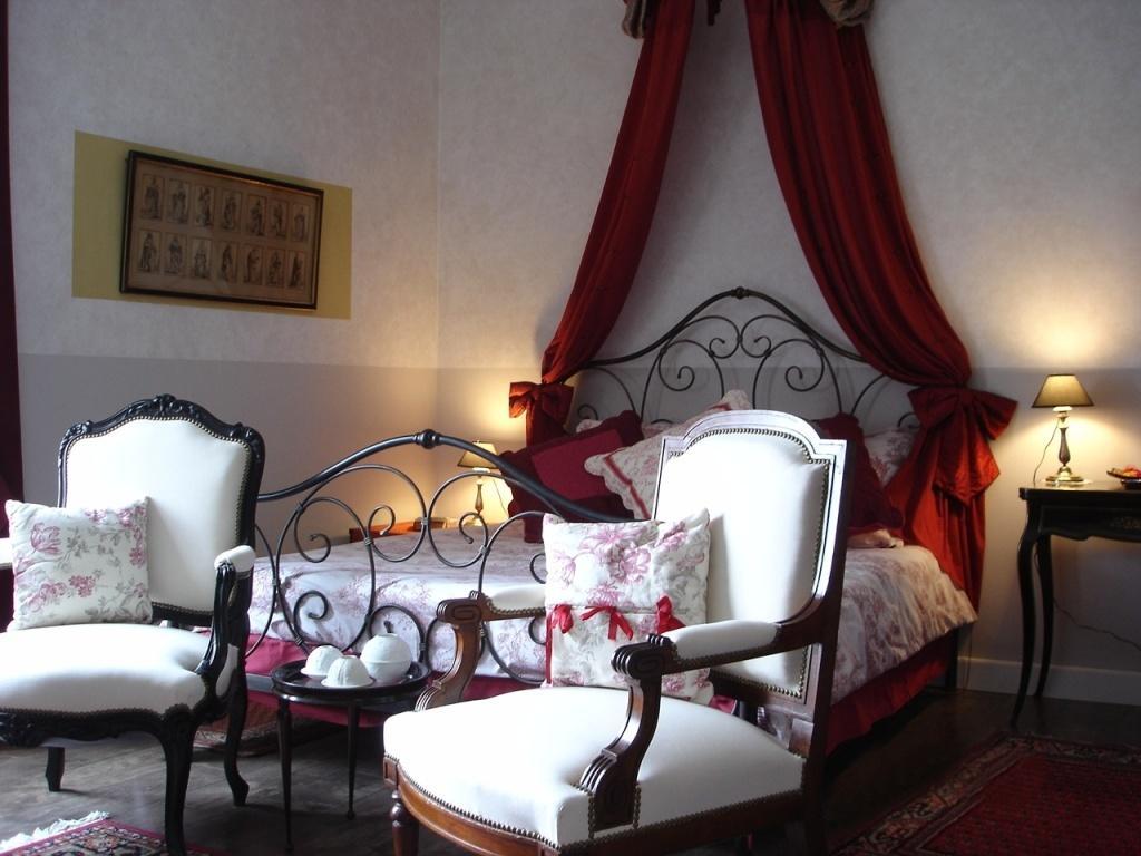 Le Petit Château Tiffauges Quarto foto